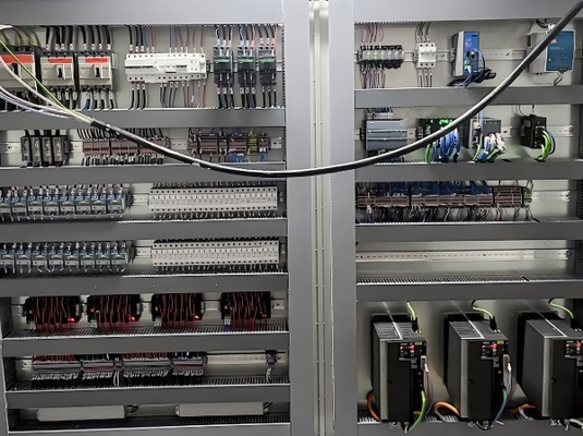 380V सर्वो हॉट प्लेट वेल्ड ट्रक इनटेक पाइप के लिए प्लास्टिक स्वचालित मशीन